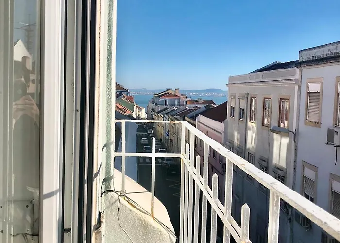 Wonderful Portugal - Charming Graca Lissabon